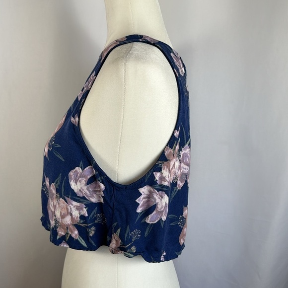 Talula Navy Blue & Pink Floral Cropped Tank Top Size Medium - Picture 3 of 10